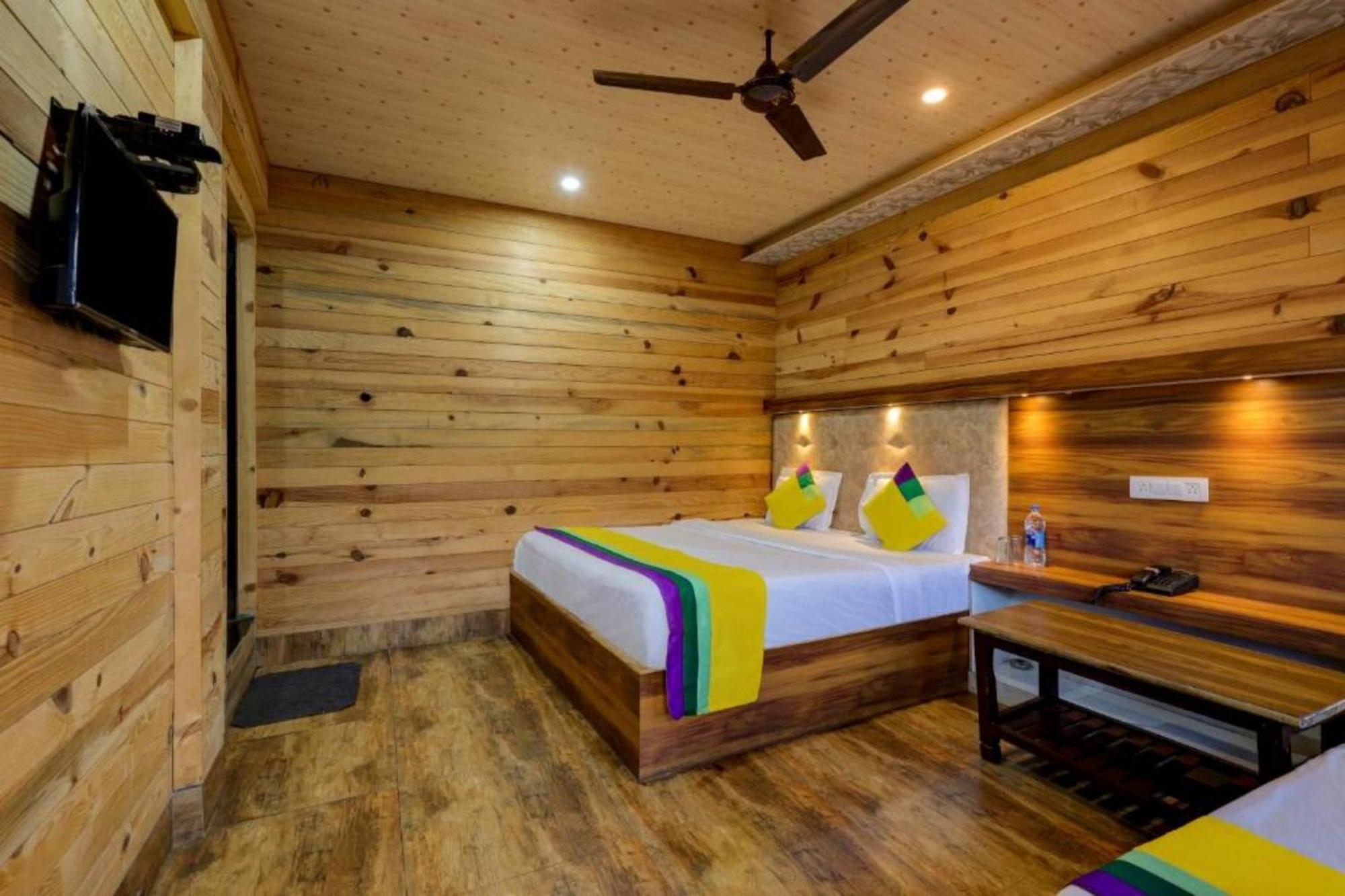 Hotel Vinayak Nainital Near Mall Road Lake View Room Экстерьер фото